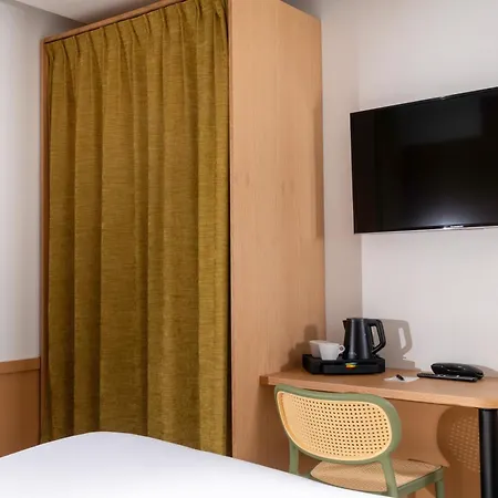 Hotel Wyld Saint Germain Paris Exterior photo